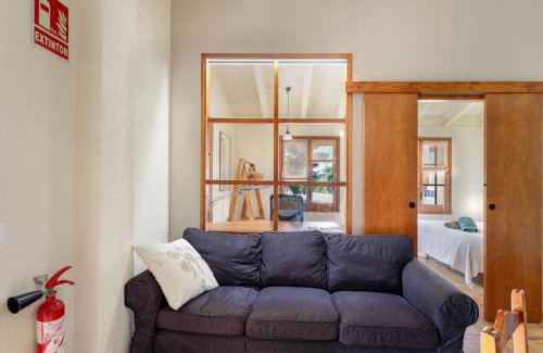 San Martin Sarroca Apartamento | Casa rural amb piscina i jardí