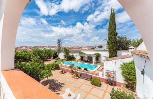 Solana de los Barros Casa | Casa Rural con piscina- Tierra de Barros