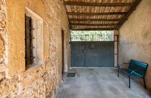 Serinya Casa | Casa rural, Can Cirera