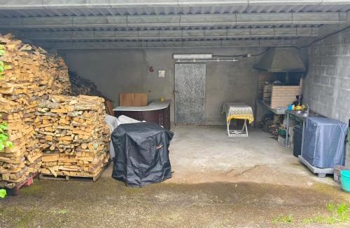 Irixoa Casa | Casa rural con amplio terreno privado