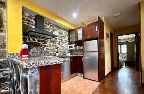 Yerbo Cabaña | Casa rural con encanto,Wifi,chimenea en Navelgas