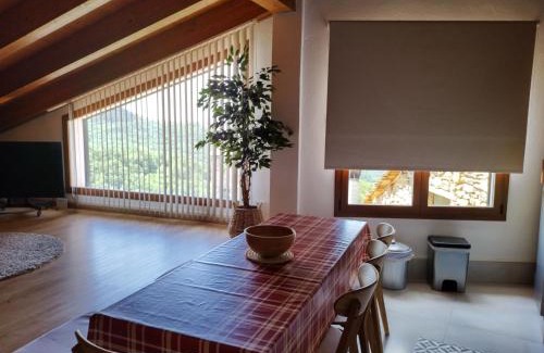 La Torre de Cabdella Chalet De Esquí | Casa rural con vistas en el corazón del Pirineo