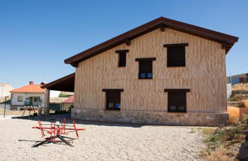 Torralba Chalet De Esquí | Casa Rural Consuelo
