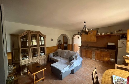 Sayalonga Cabaña | CASA RURAL CRISTINA- PISCINA CLIMATIZADA