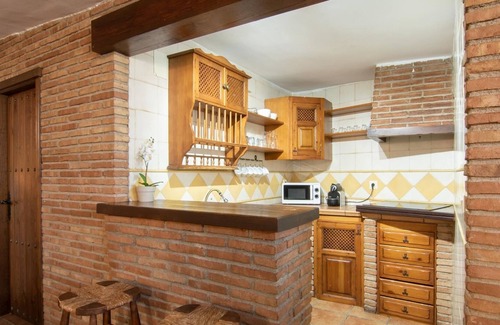 La Zubia Villa | Casa Rural Cumbres Verdes