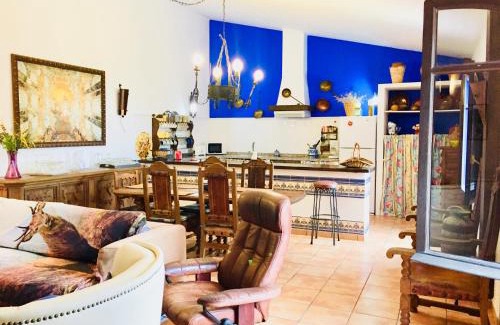 Almuñécar Chalet De Esquí | CASA RURAL DE ENSUEÑO