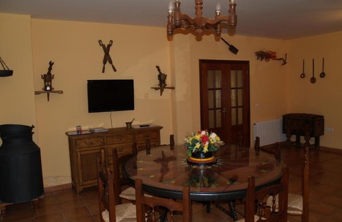 Casatejada Casa | Casa Rural El Botánico