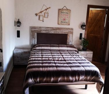 Yecla Casa | Casa Rural El Llano Quintanilla