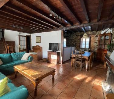 Sobrescobio Casa | Casa Rural El Puente de Agues