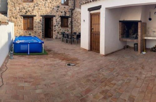 Casas de Ves Casa | CASA RURAL EL TRANCO DEL LOBO