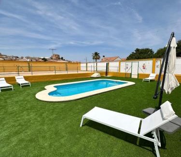 Santa Cruz de la Zarza Apartamento | Casa Rural con Piscina, Celebración Eventos y Bodas Cerca de Madrid