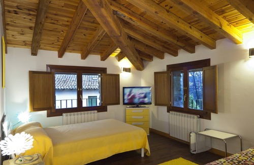 Torrecilla en Cameros Casa | Casa Rural Villa Liquidambar