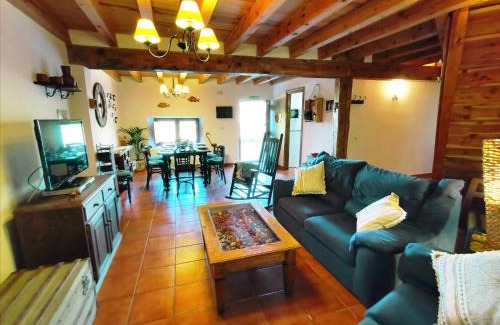 Ligos Casa | Casa rural La abuela Nines