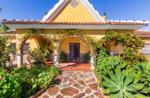 Alhaurín de la Torre Casa | Casa Rural La Colina a 30 min Málaga Lovely Home