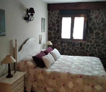 Bronchales Casa | Casa Rural Lahuerta