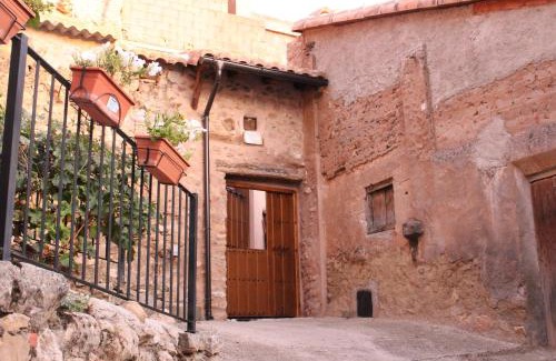 Puebla de San Miguel Casa | Casa Rural Majico