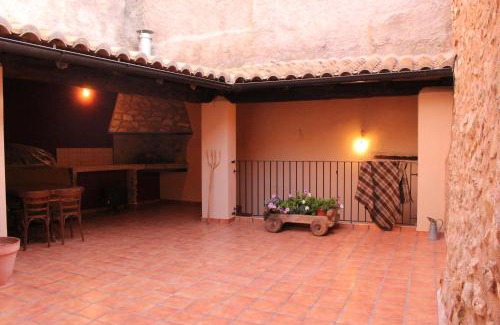 Puebla de San Miguel Casa | Casa Rural Majico