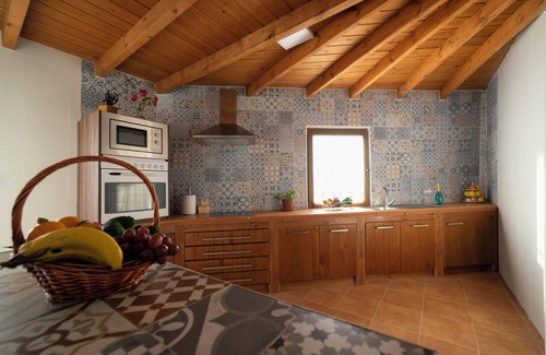 Casabermeja Cabaña | Casa Rural Mis Niñas. Casa ideal para familias, relax, vistas, naturaleza, paz..