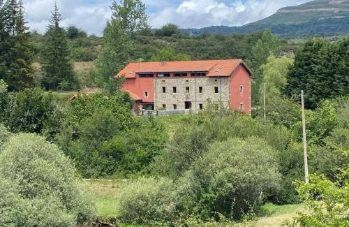 Valle De Valdebezana Casa | Casa Rural Molino de Luna