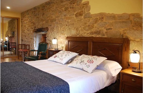 Fariza Casa | Casa Rural Pájaro Pinto