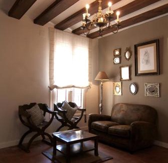 Malon Casa | Casa Rural Palacete Magaña