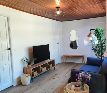 Entrimo Chalet De Esquí | Casa Rural Xures Lobios