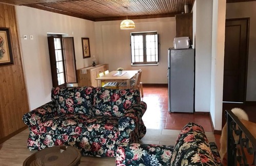 Pinhel Casa | CASA RUSTICA DA SOUROPIRES
