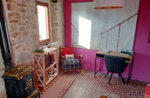 Dobro Casa | Casa Rustica Menta Chocolate, Parque Natural Alto Ebro y Rudron