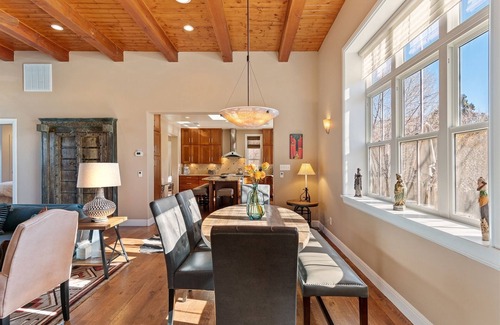 South Capitol Casa | Casa Sage - Unbeatable Location, Hot Tub