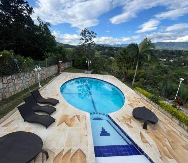Silvania Casa | Casa San Gabriel