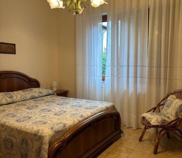 Massa e Cozzile Apartamento | Casa Sandrina