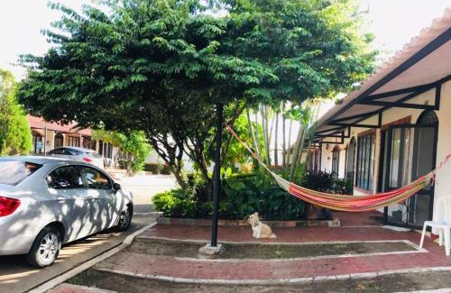 Flandes Casa | Casa Santa Mónica