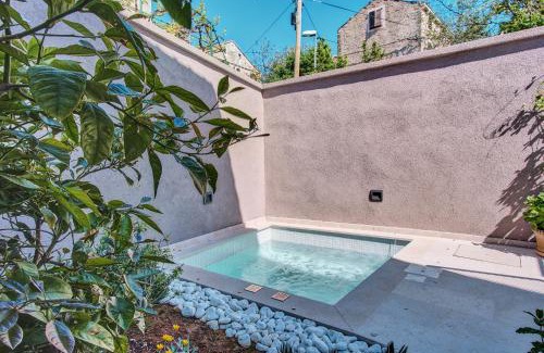 Cove Murtar Casa | Casa Santa Maria Vacation House