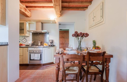 Capannori Apartamento | Casa Santo, a sweet country apartment with pool on the hills of Lucca