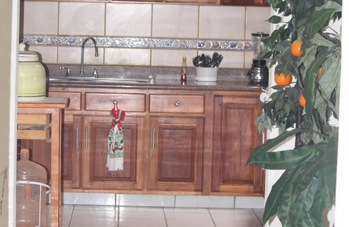 San Patricio Melaque Casa | Casa Seasons, una acogedora casa a tres cuadras de la playa