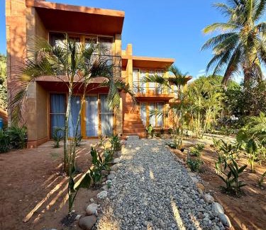 Barra de Colotepec Hotel | Casa Semantika