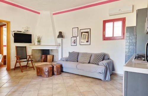 Orosei Chalet De Esquí | Casa Sicutera - Villetta indipendente situata a 4 chilometri dalla spiaggia di Su Petrosu
