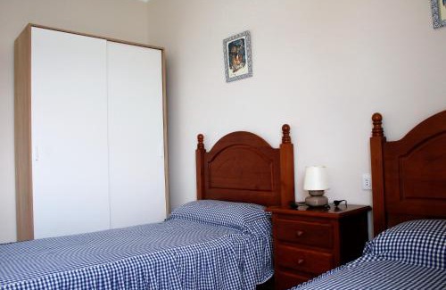 Raxo Apartamento | Casa sobre o mar A Ceboleira