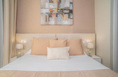 Cabanes Apartamento | Casa Solymar Ivan Luxury Homes 8ªPlta Sur 1ªLínea