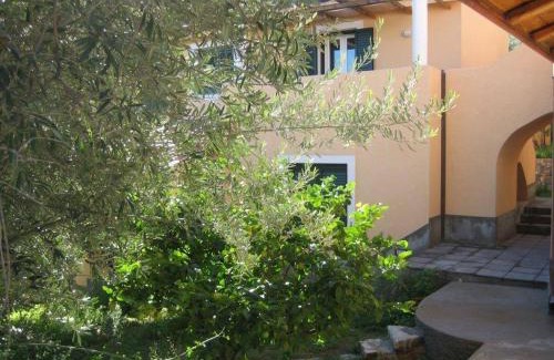Piraino Apartamento | Casa Spisidda Appartamento bilocale "Salina" con vista sulle Eolie