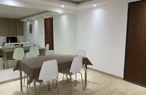 Milano 3 Apartamento | Casa Stefania