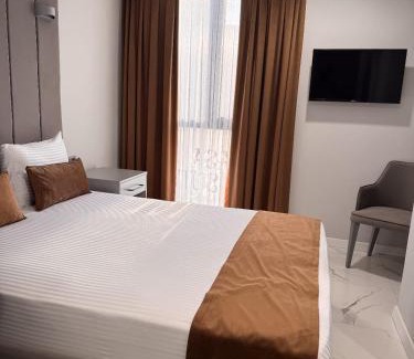 Umraniye Hotel | Casa Suit Otel & Restorant