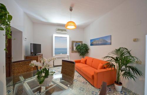 Praiano Casa | Casa Sunset, Among the stairs of Praiano