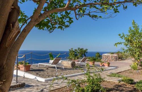 Malfa Casa | Casa Surya - Sea view terrace, Isola Salina