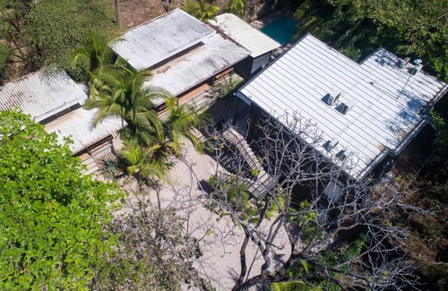 Nosara Apartamento | CASA SWELL C | COZY 2BR RETREAT NEAR BAKER'S BEACH