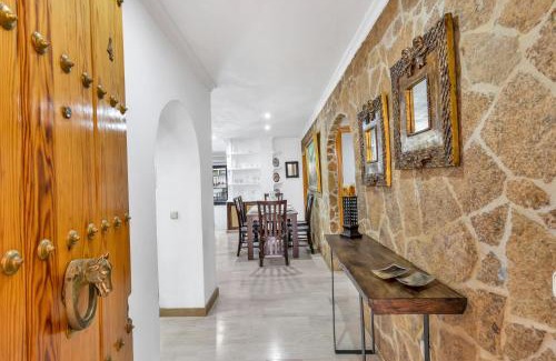 Benahavis Casa | Casa temática Andaluza con vistas al valle - El Mirador de Benahavis
