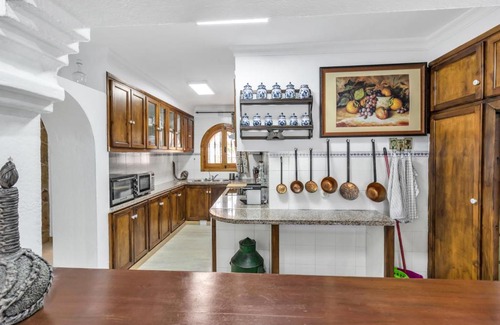 Benahavis Casa | Casa temática Andaluza con vistas al valle - El Mirador de Benahavis