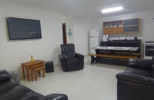 Pero Apartamento | Casa temporada de frente para a praia do Peró