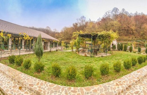 Ilia Casa | CASA TEODORA
