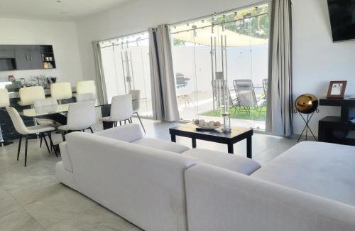 Tequesquitengo Casa | Casa Teques con aire acondicionado